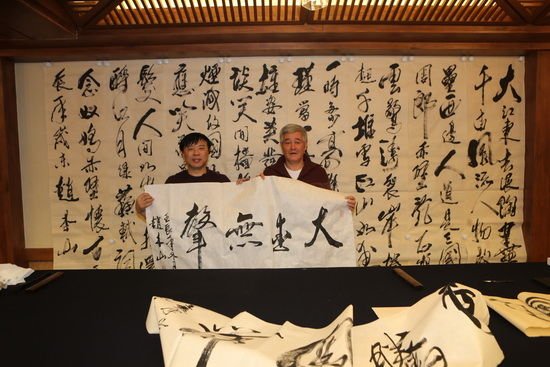 赵本山首次回应退出:导演组对作品不太满意